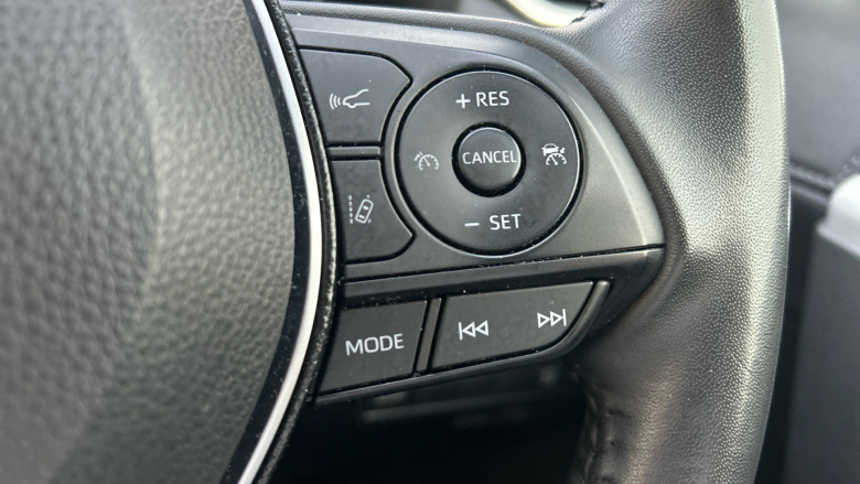 Toyota RAV4 2.5 VVT-i Hybrid Black Edition 5dr CVT Hybrid Estate